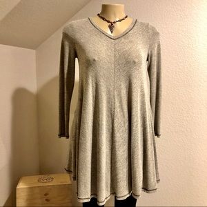 Evelyn Blu Tunic Sweater
